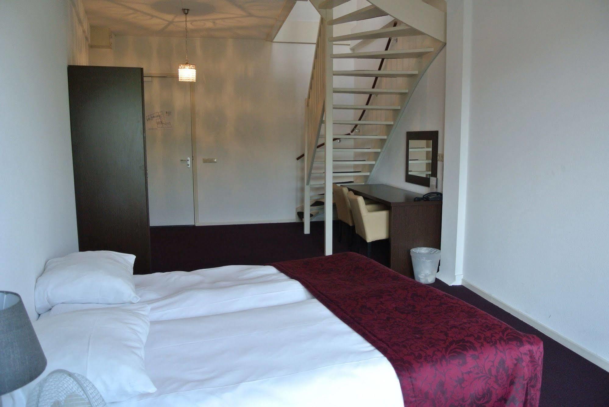 Hotel Arcen Esterno foto